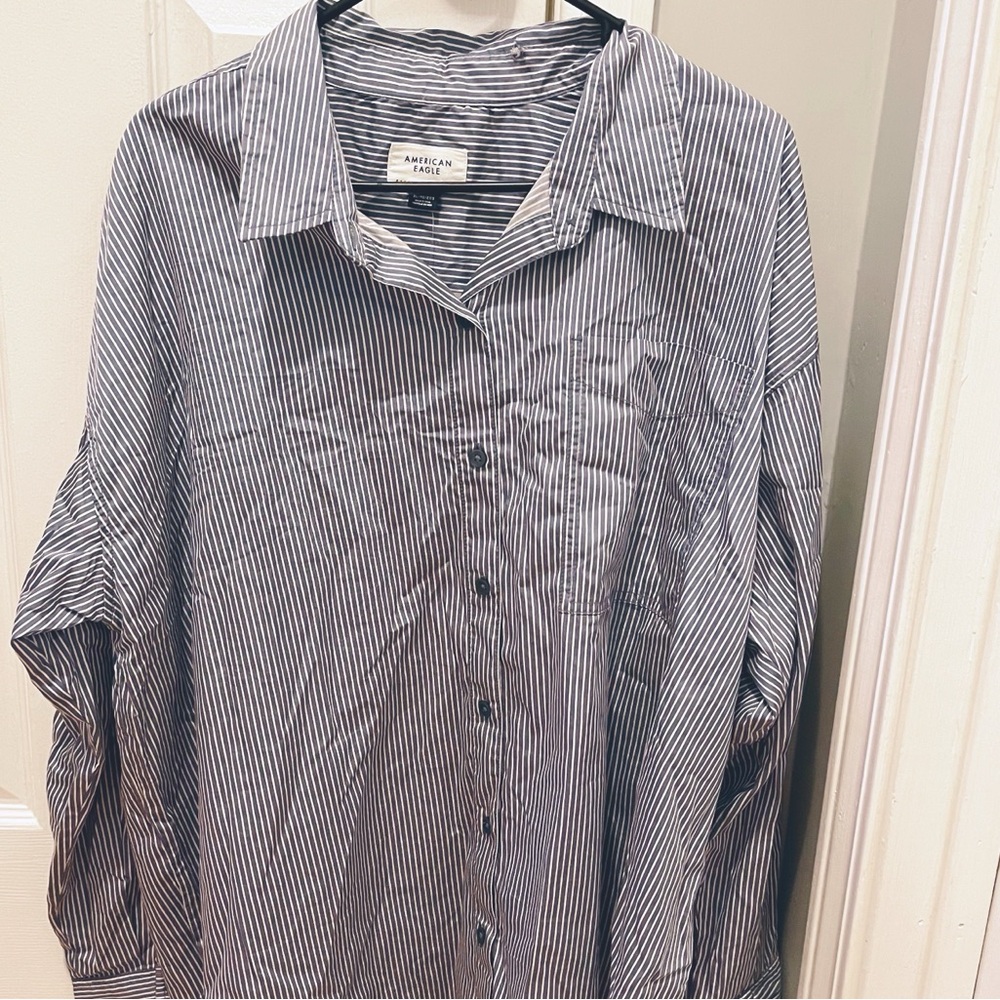 American Eagle Outfitters Women’s Navy/White Striped Shirt